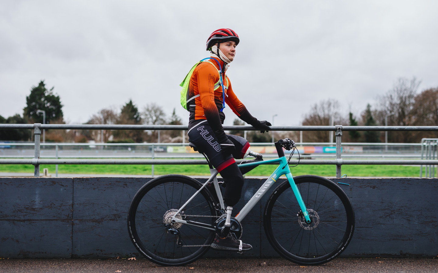 Racing driver Billy Monger to take on triathlon for Comic Relief