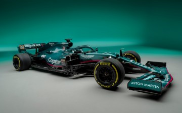 Aston Martin reveals first F1 car for 60 years