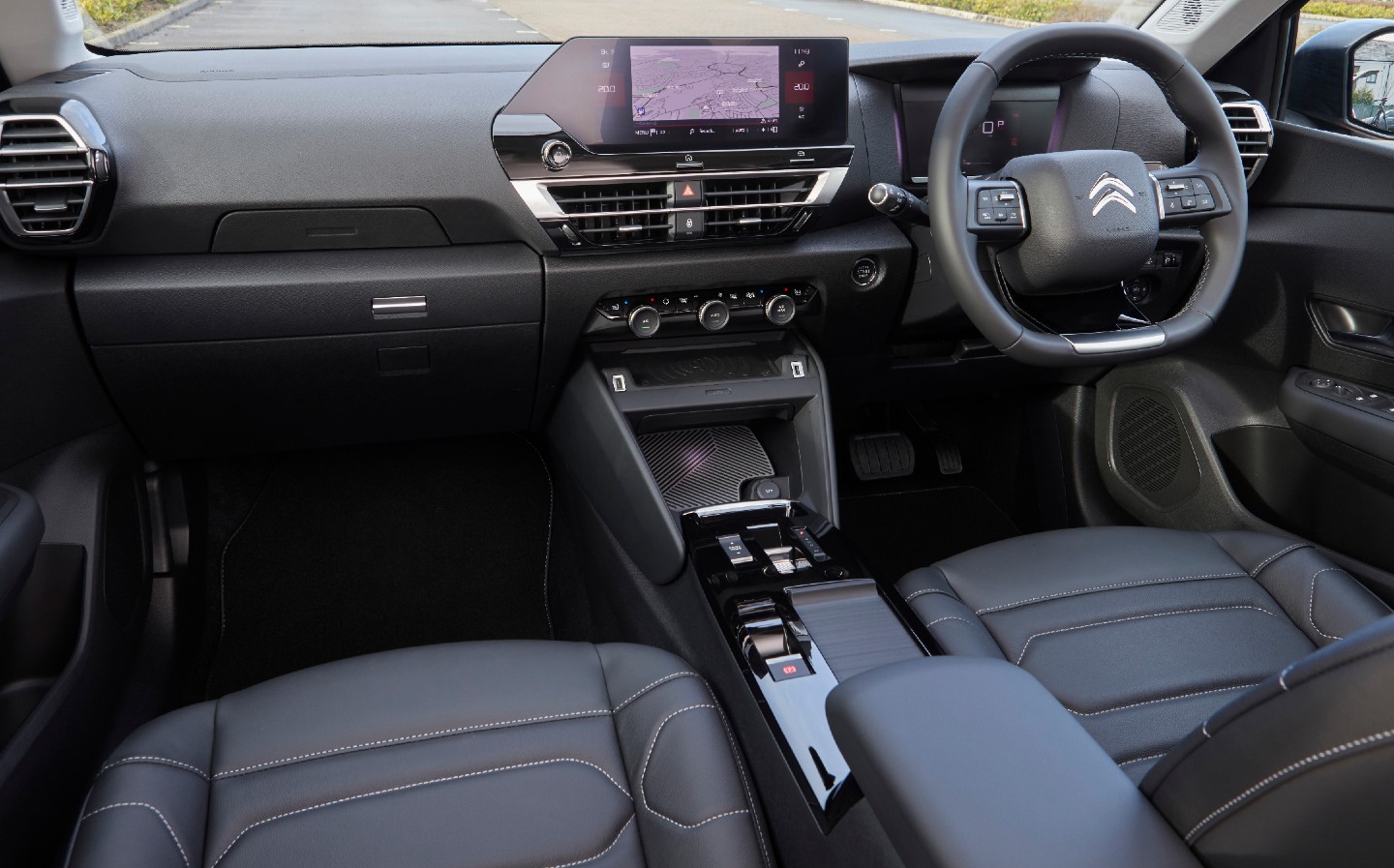 Citroën C4 2021 review - cabin interior