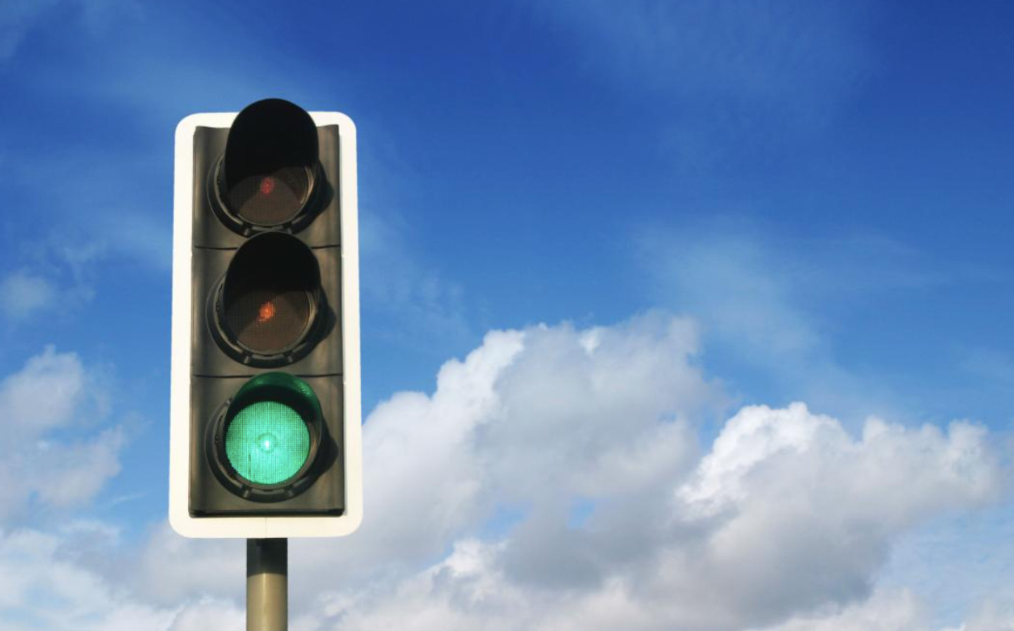 New traffic lights could spell less frequent stops for motorists