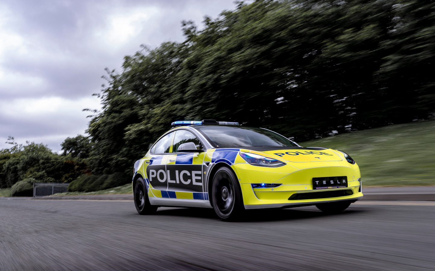 Tesla creates Model 3 emergency response car for police trials