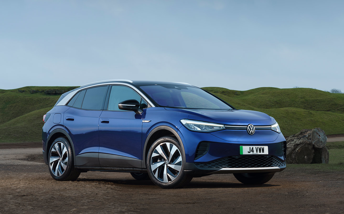 Volkswagen ID4 electric car review by Will Dron for Sunday Times Driving.co.uk