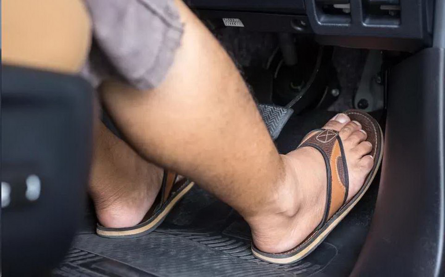 Is It Illegal to Drive With Sandals 