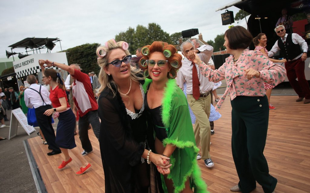 Goodwood Revival dress code and fashion