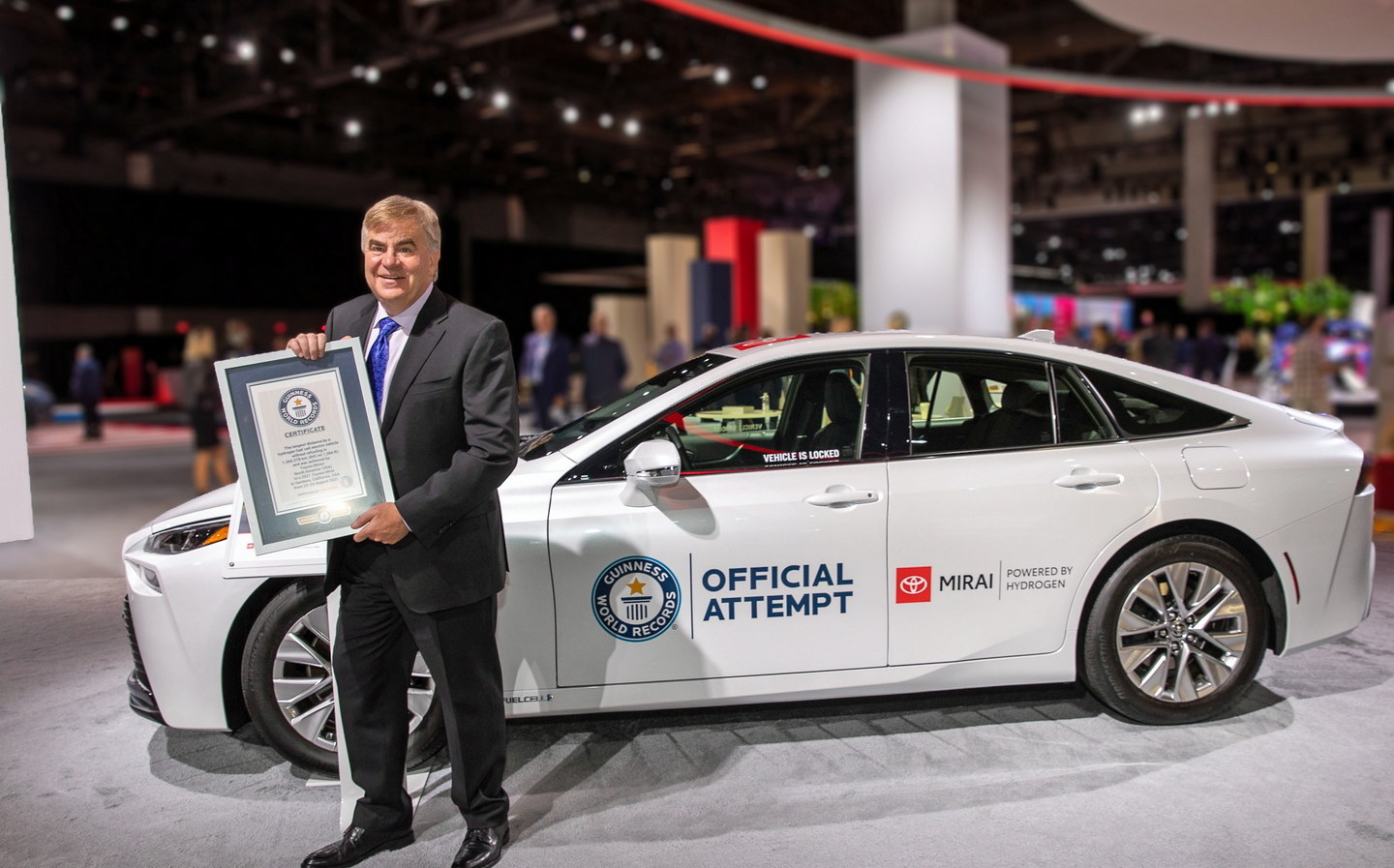 Toyota Mirai sets Guinness World Record for distance travelled