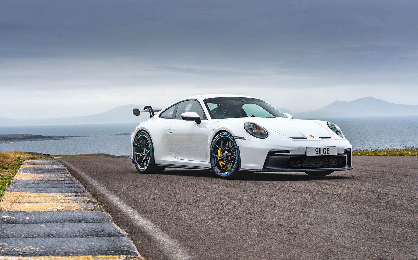 992 Porsche 911 GT3 review by Will Dron for Sunday Times Driving.co.uk