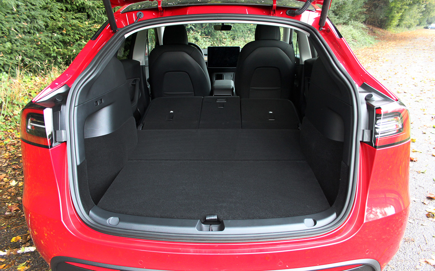 Boot storage and luggage space - Tesla Model Y 2022 review