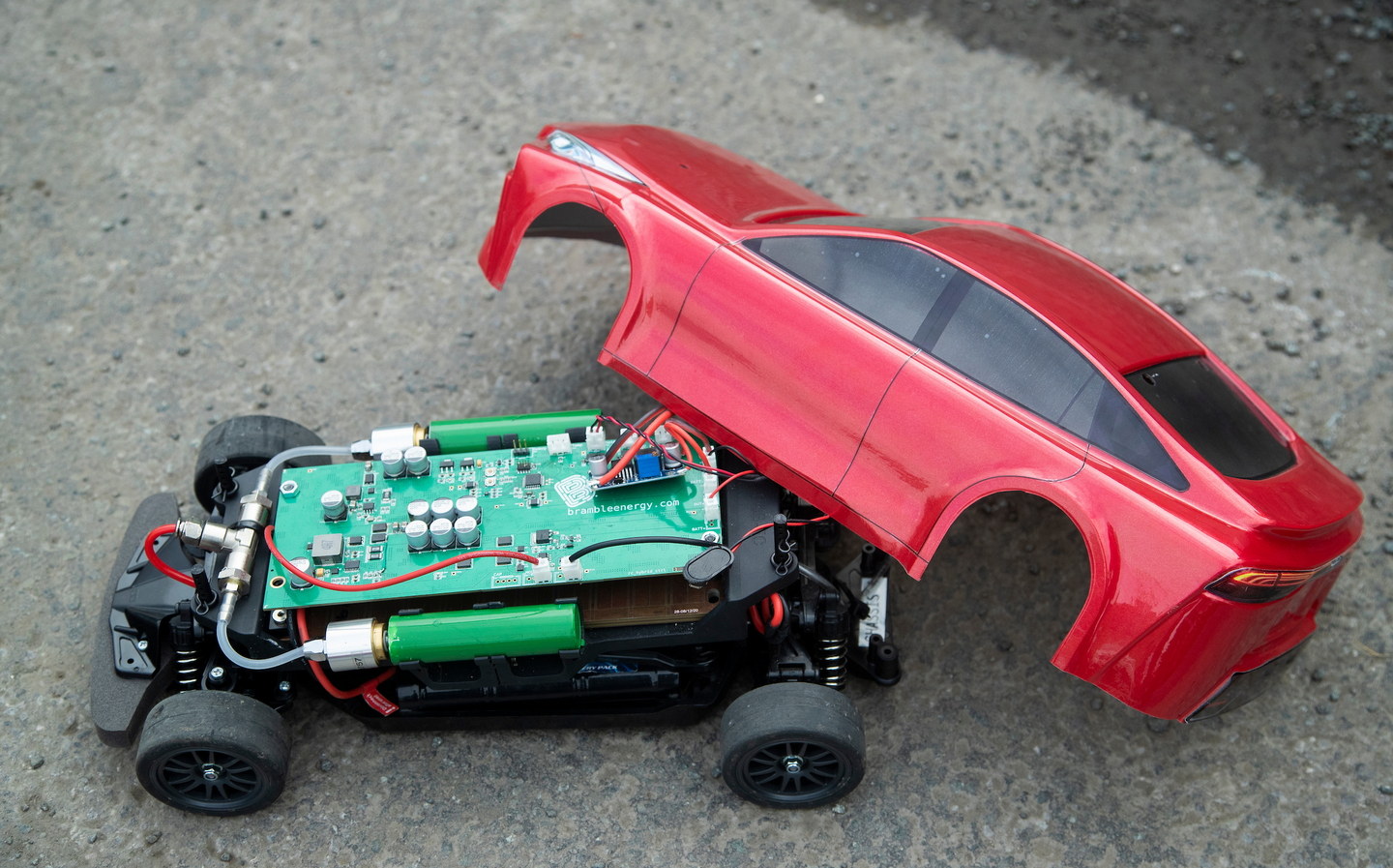 Toyota Mirai fuel-cell powered RC car