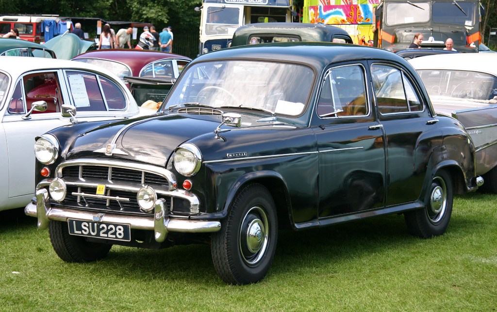 Morris Isis Series I.  Using a Morris Oxford Series II body with extended bonnet and Austin Westminster 6cylinder engine, the Morris Isis Series I was a poor seller.