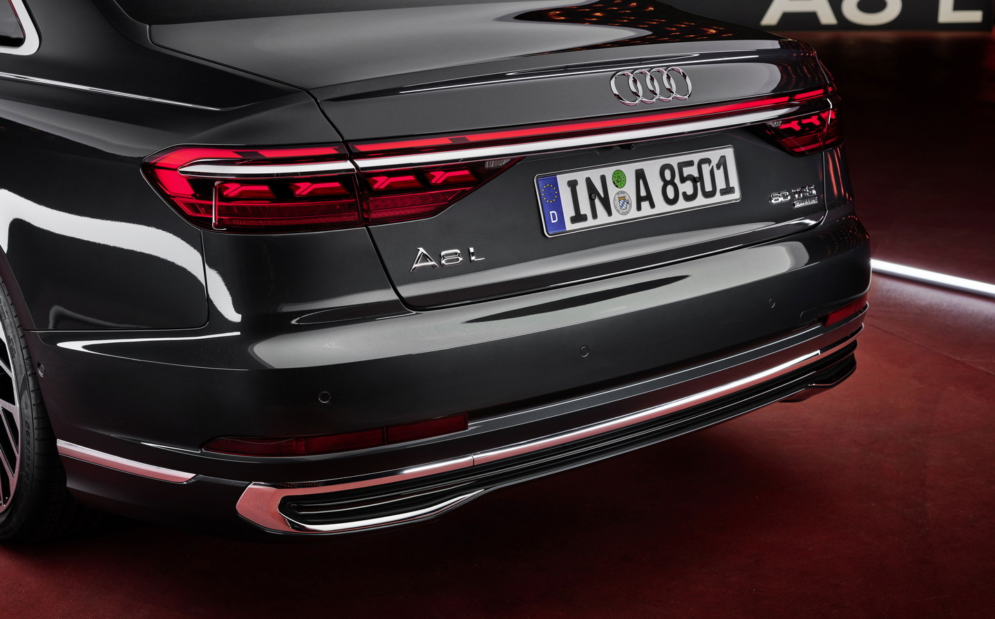 2022 Audi A8