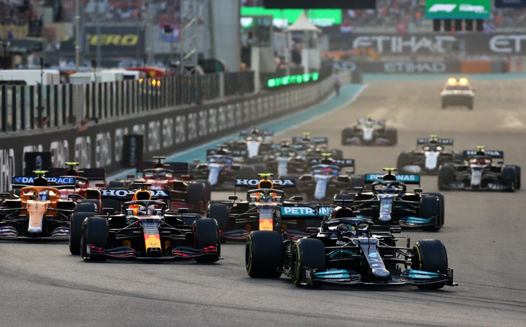 2021 Abu Dhabi Grand Prix race start