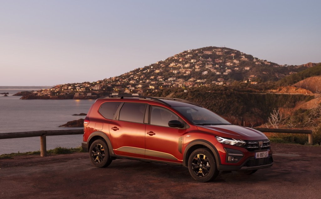 Dacia Jogger review 2022: All the family car you'll ever need