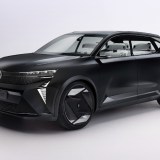 Renault's eco-friendly Scenic Vision concept is battery-electric for everyday driving but deploys hydrogen for long trips