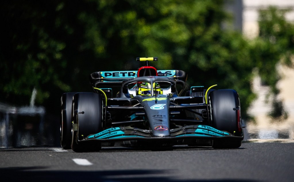 Lewis Hamilton at the 2022 Azerbaijan Grand Prix