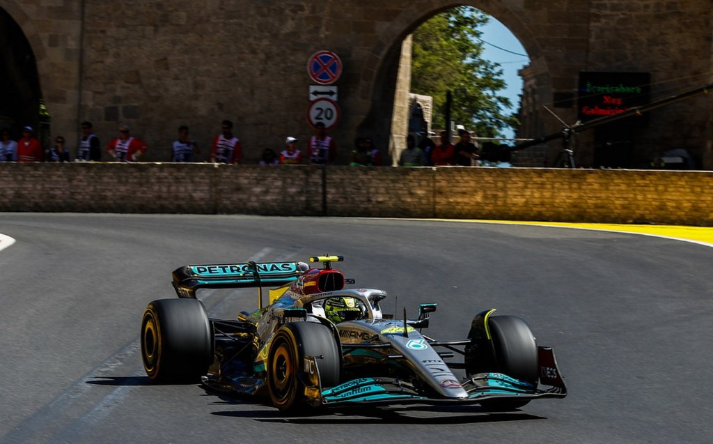 Lewis Hamilton at the 2022 Azerbaijan Grand Prix