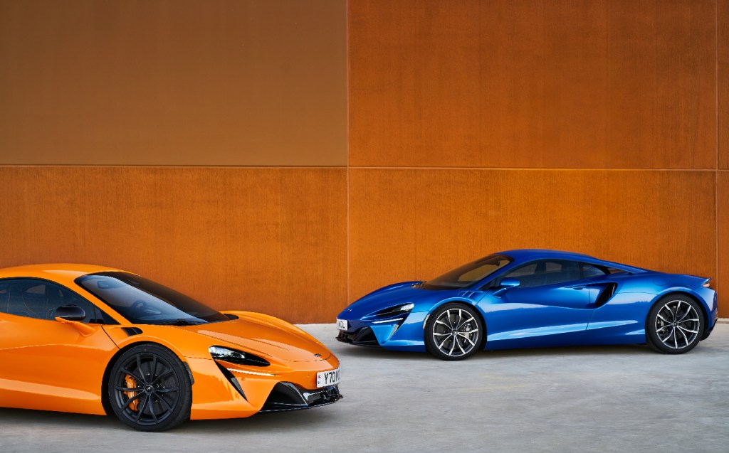McLaren Artura orange and blue