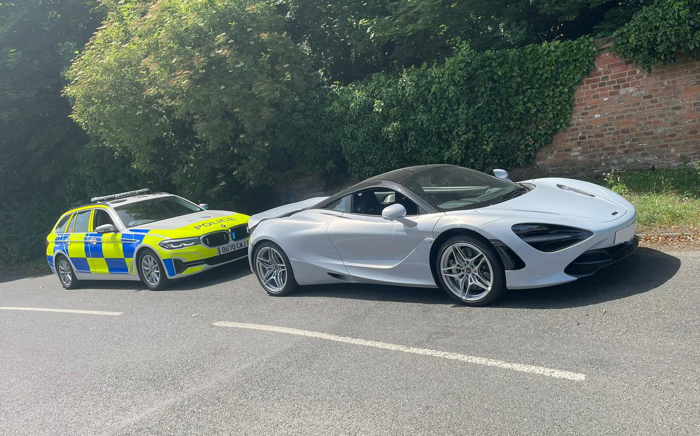 Thames Valley Police seize McLaren 720S for no insurance