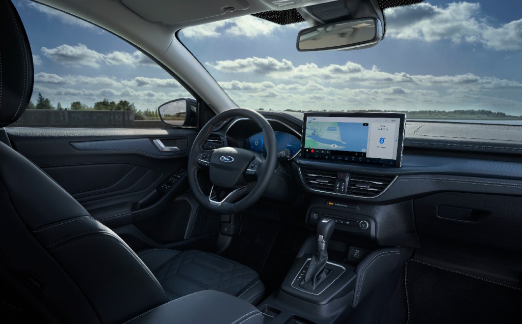 2022 Ford Focus Active interior