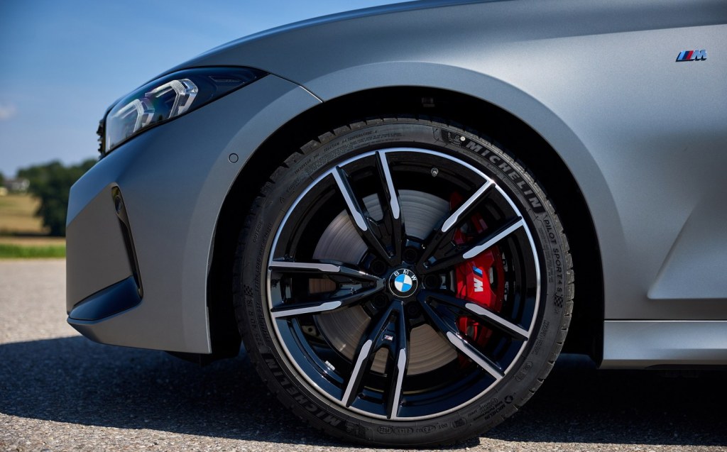 2023 BMW M340i xDrive saloon