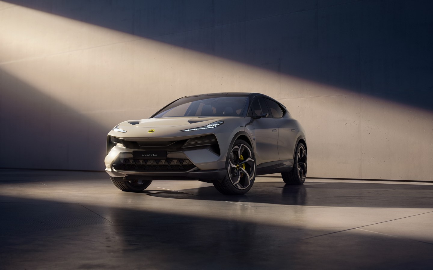 2023 Lotus Eletre