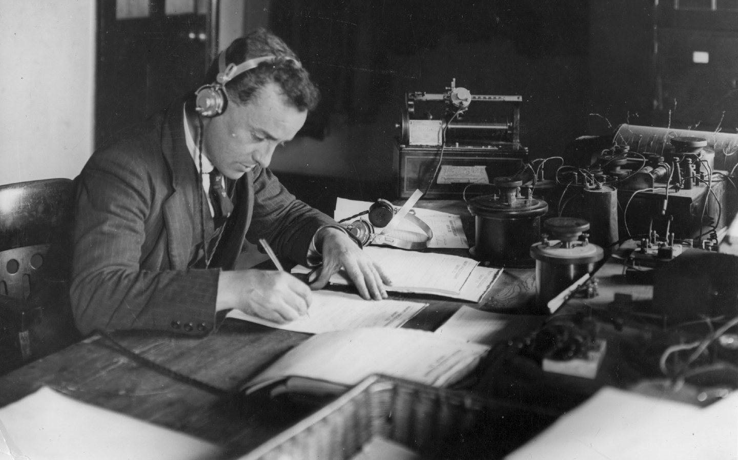Guglielmo Marconi wireless radio tests with Daimler
