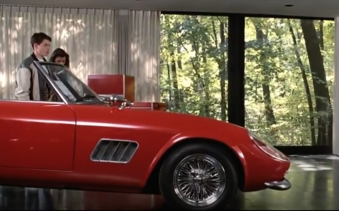Ferris Bueller Ferrari sells for £277,701