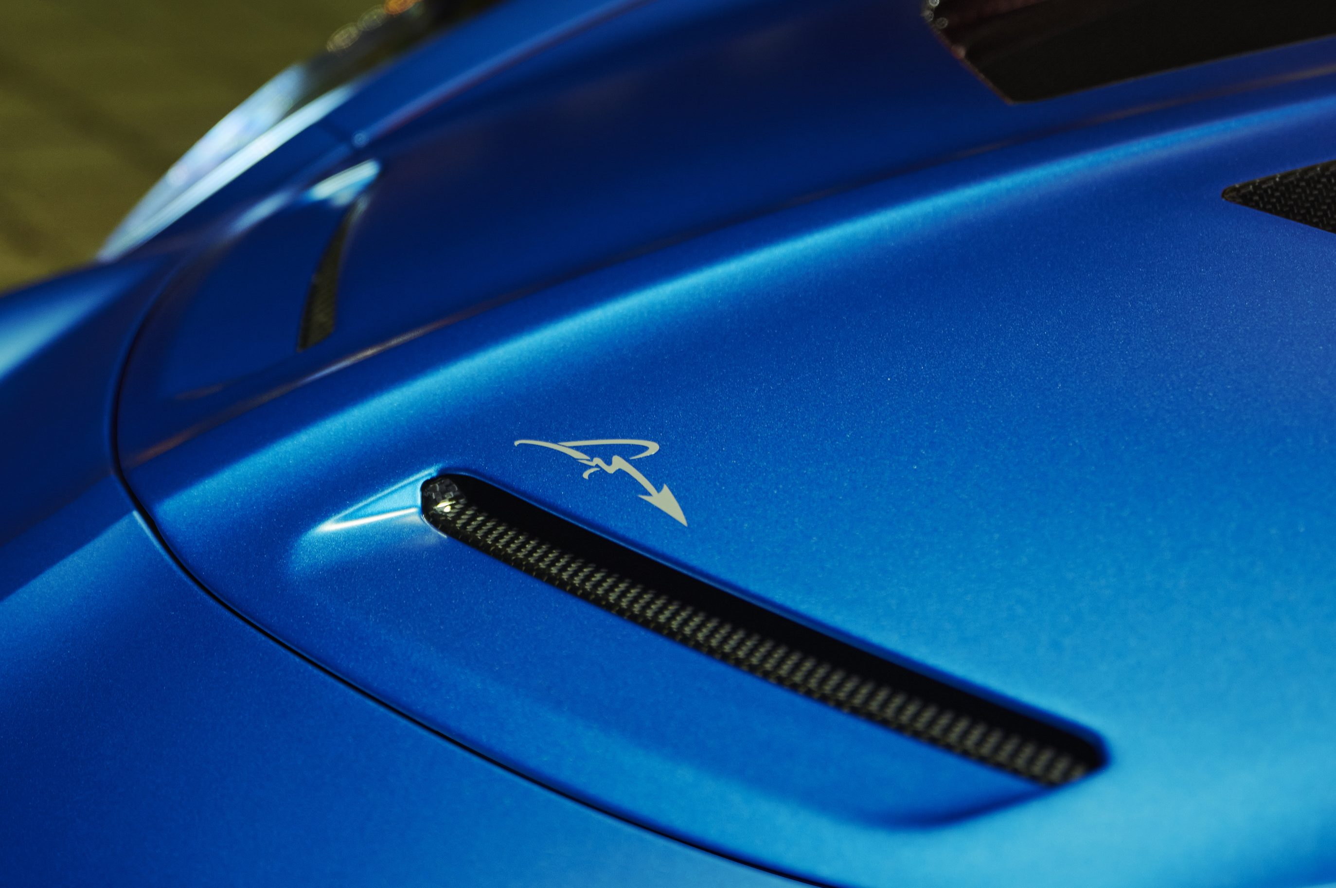 Alpine A110 R Fernando Alonso Edition bonnet signature