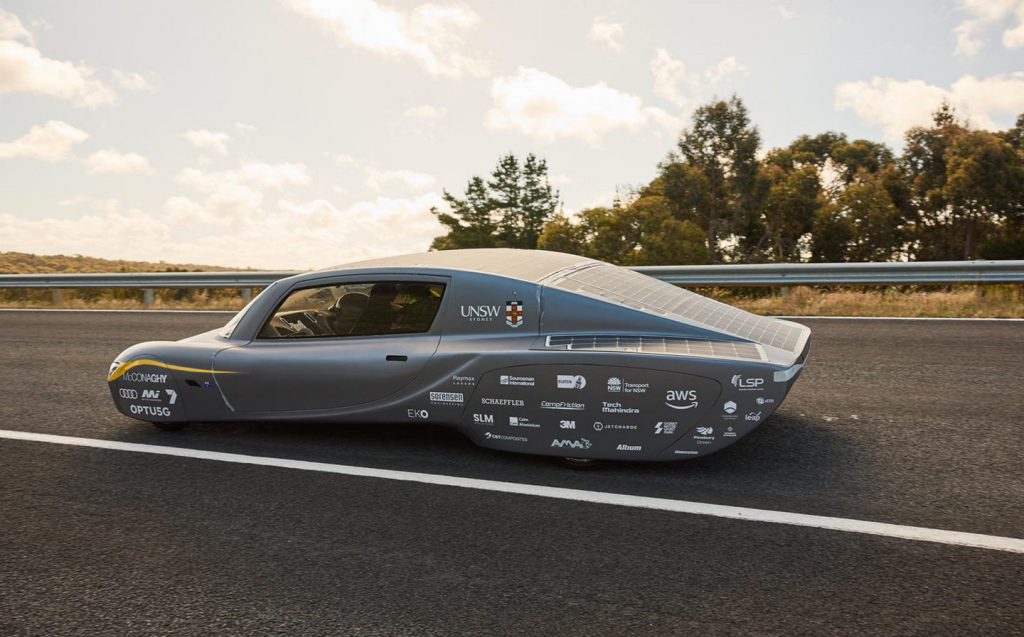 Sunswift 7 became the first electric car in the world to cover a distance of 1,000 kilometres in under 12 hours