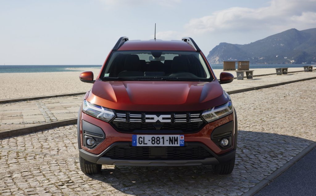 New 2023 Dacia Jogger Hybrid goes on sale priced from £22,595