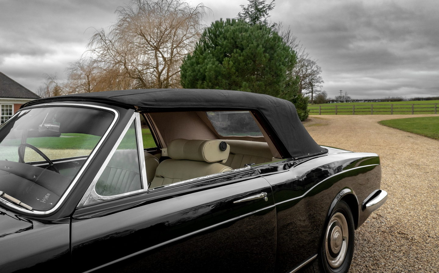 Sir Michael Caine’s first car, a 1968 Rolls-Royce Silver Shadow, heads to auction