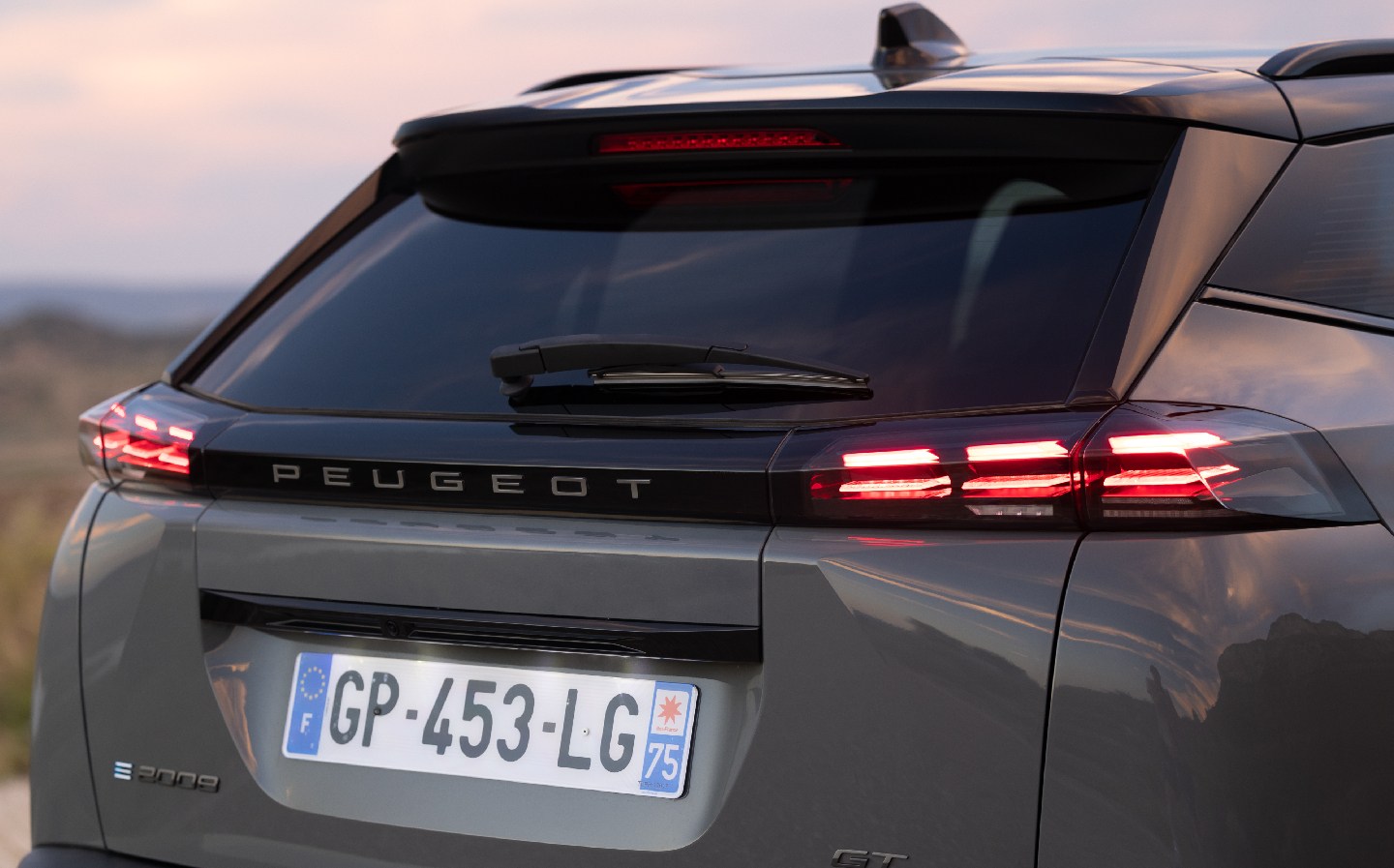 New 2023 Peugeot 5008 to gain a range of pure-electric powertrains