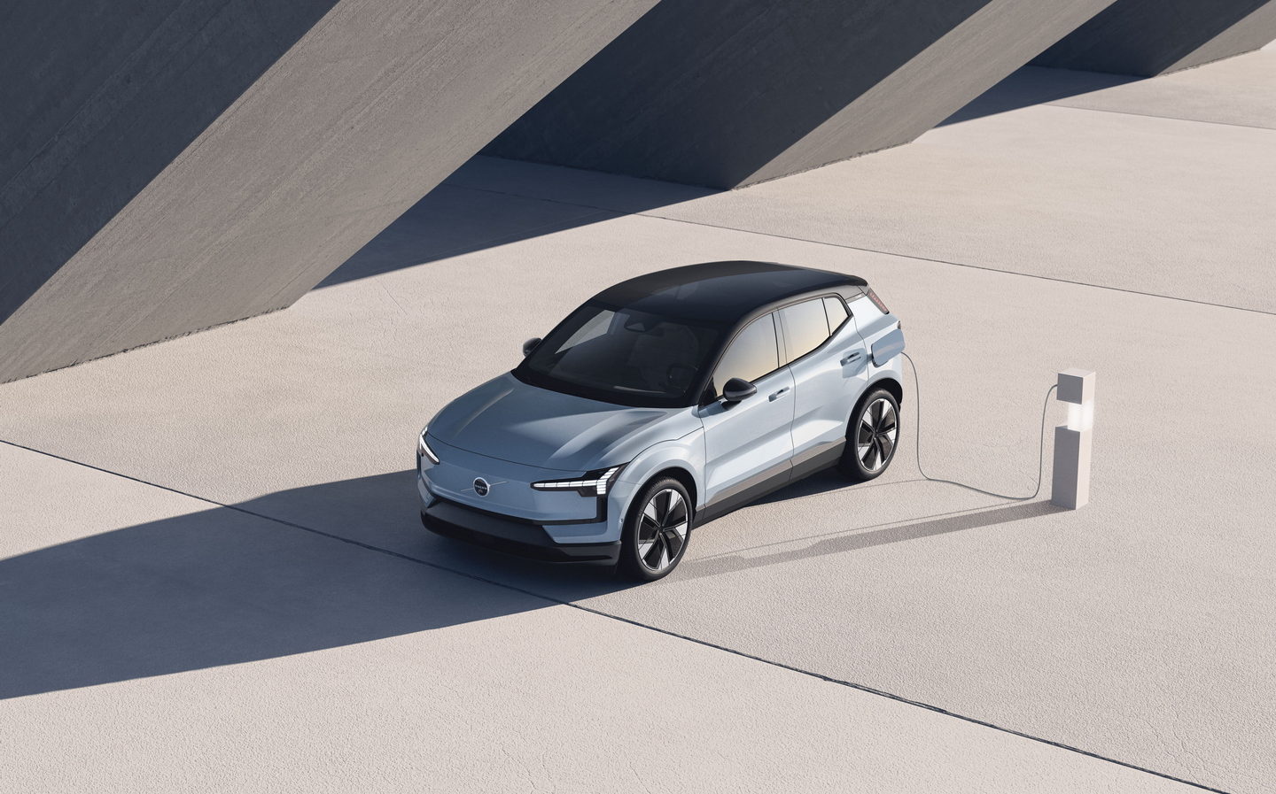 Volvo s baby electric SUV EX30 now on sale with range of up to