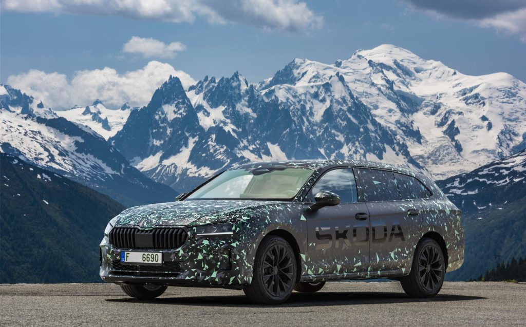 2024 Skoda Superb Estate in camouflage