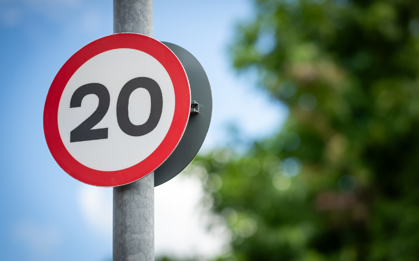 20mph sign in Wales