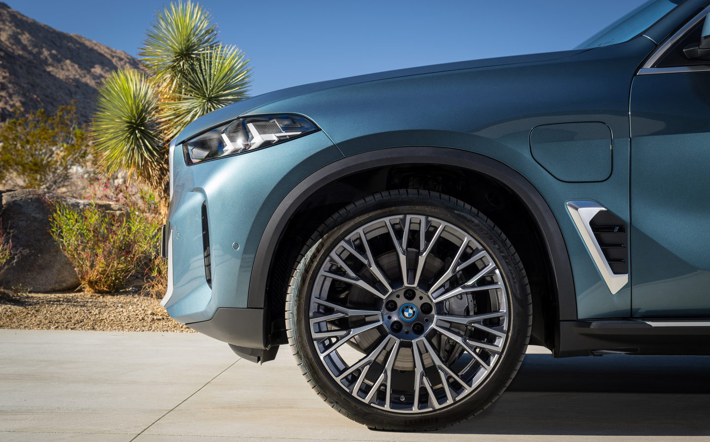 5 Reasons You Should Consider Buying a 2023 BMW X5