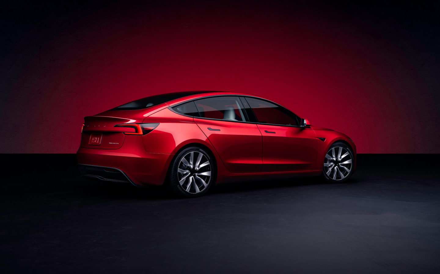 Tesla model 3 clearance four wheel drive