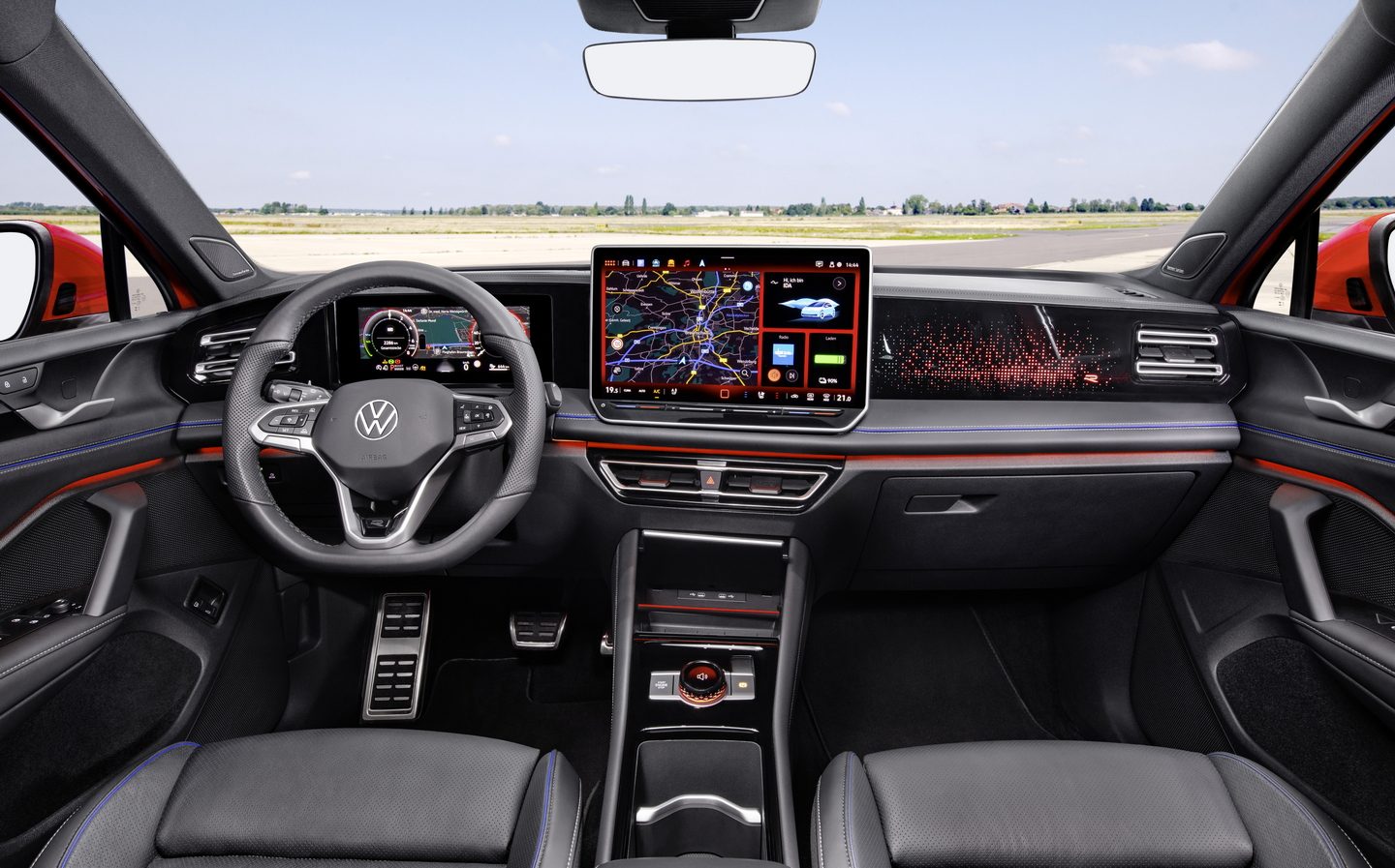 Third-generation Volkswagen Tiguan gets new touchscreen and plug
