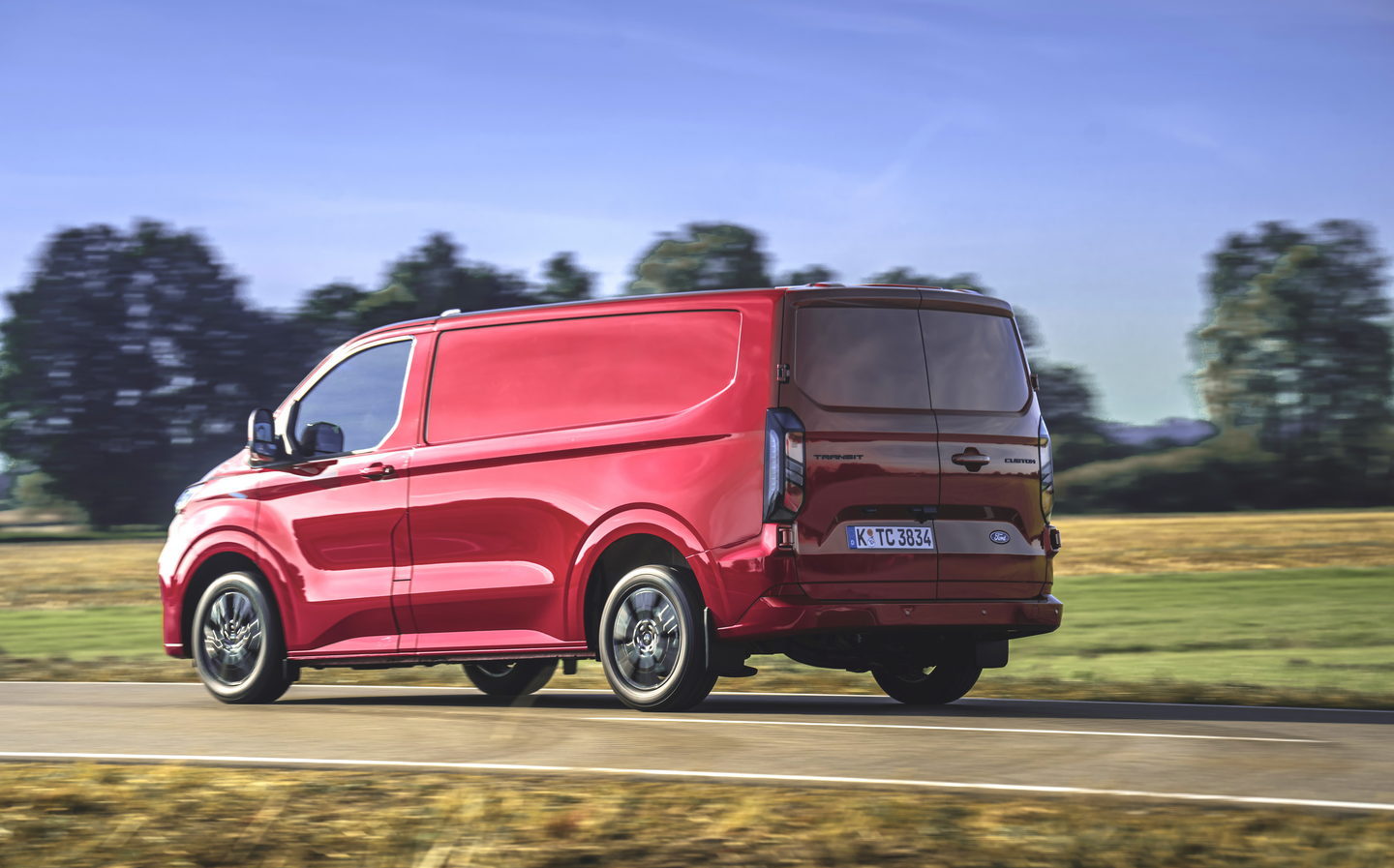 Ford Transit Custom 2023 review: Britain's best selling vehicle gets a  thorough makeover