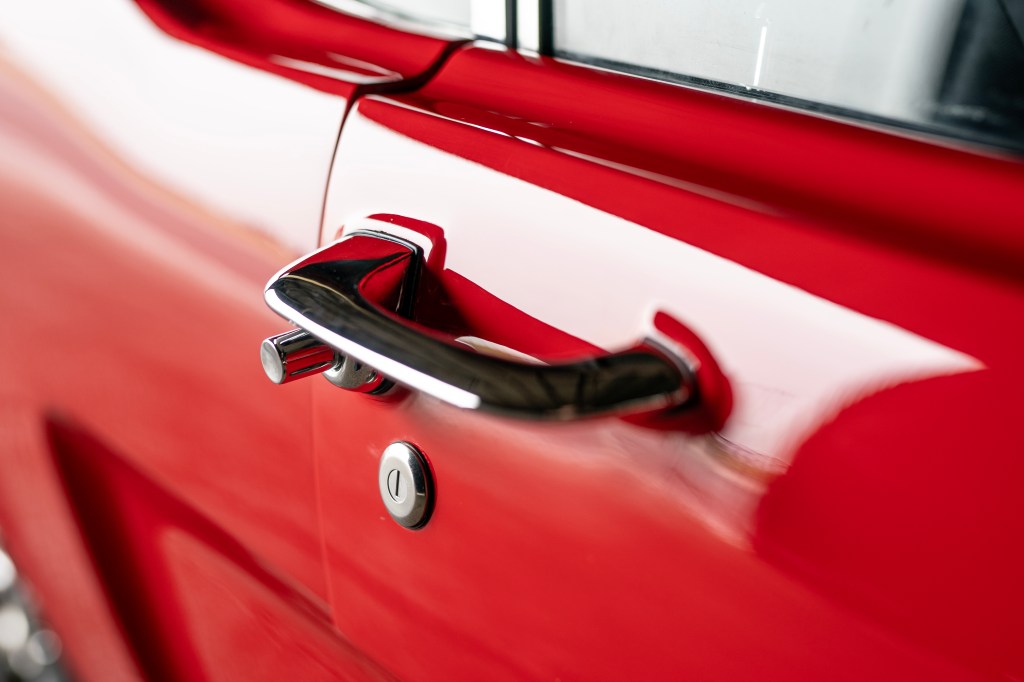 Alan Mann Racing (AMR) ePower Mustang door handle close-up