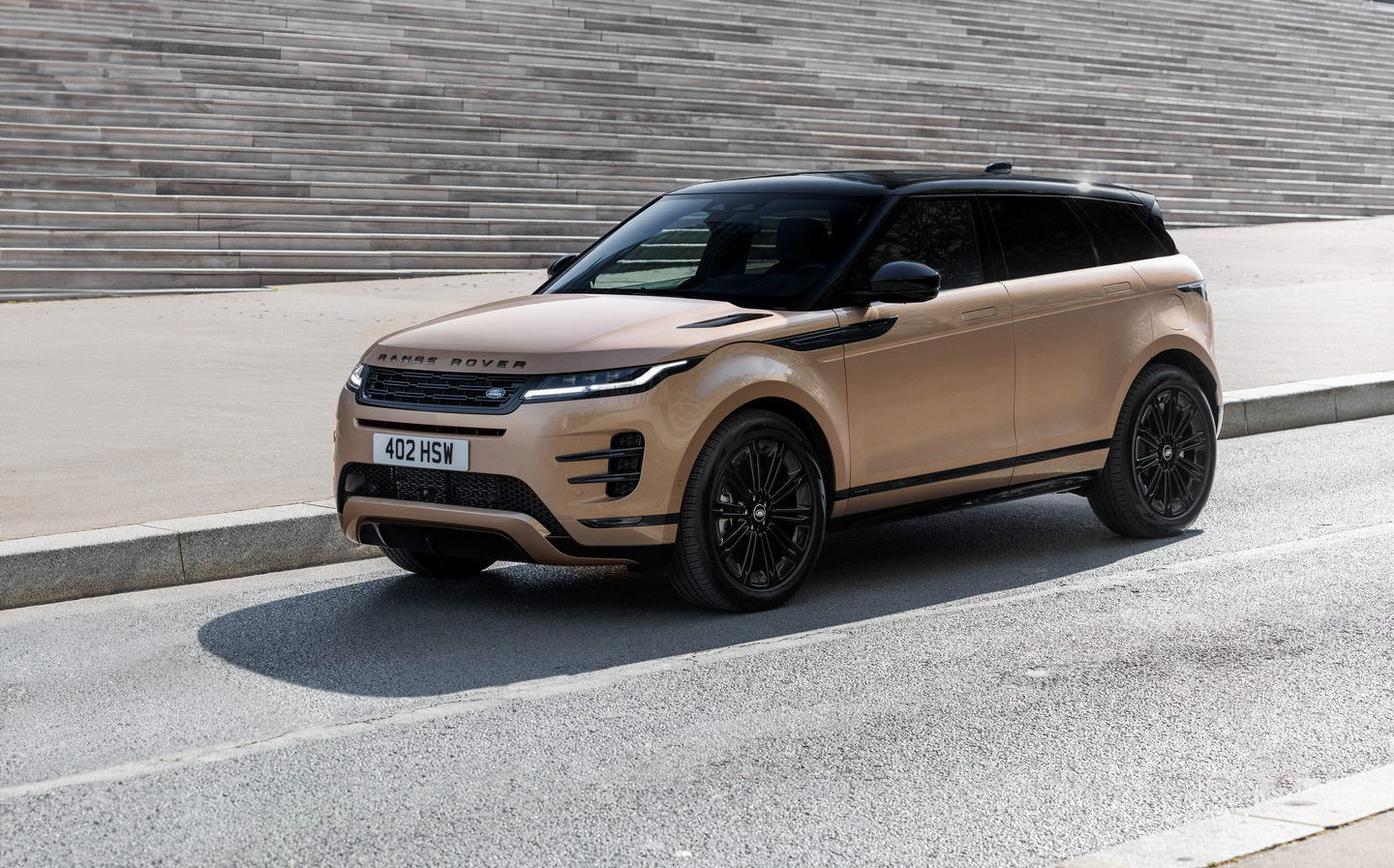 Introducing The All-New Electrified Range Rover Evoque Autobiography