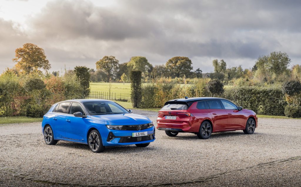 Vauxhall Astra Sports Tourer Electric with the hatchback version