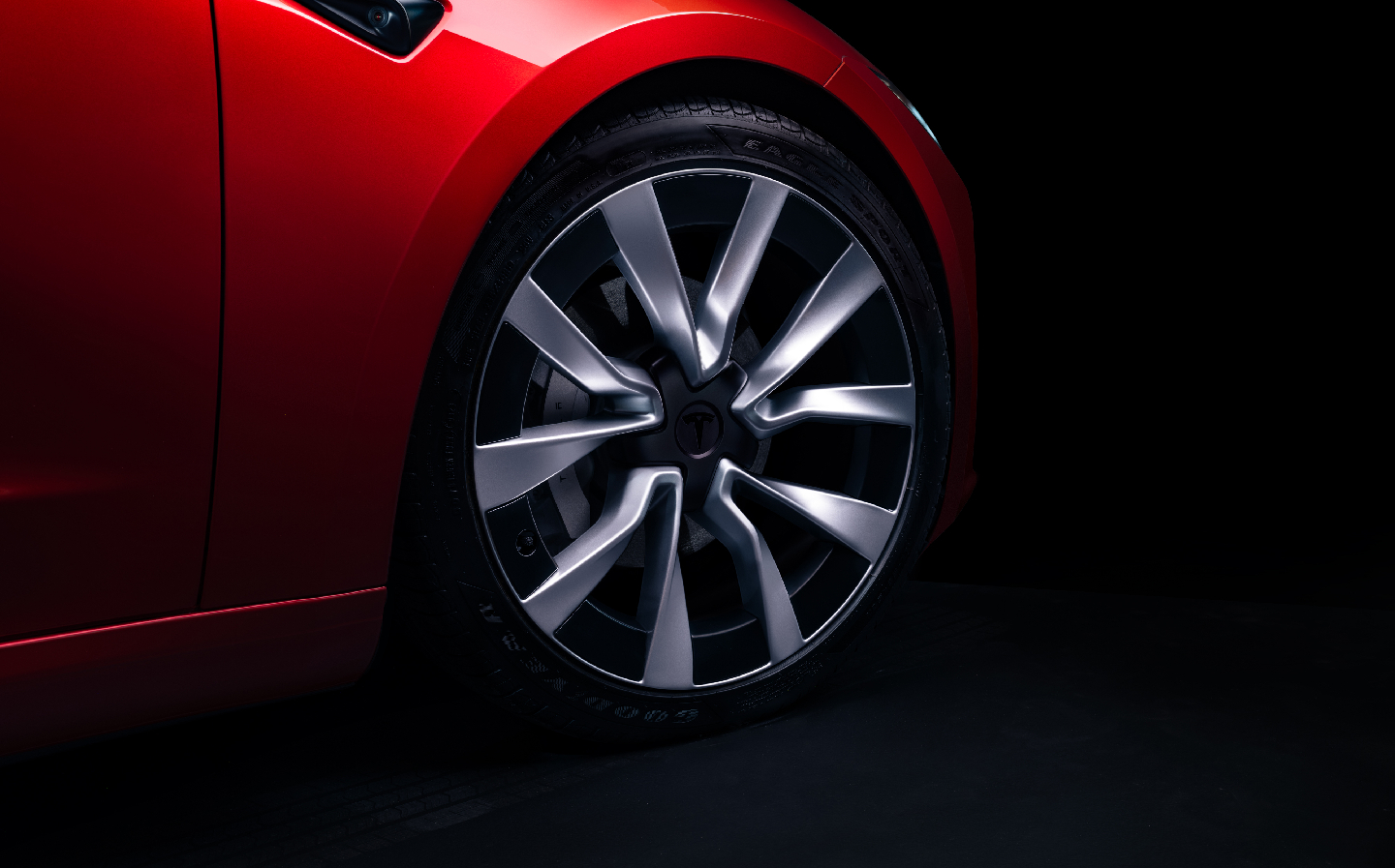 Tesla model sales 3 wheel upgrade