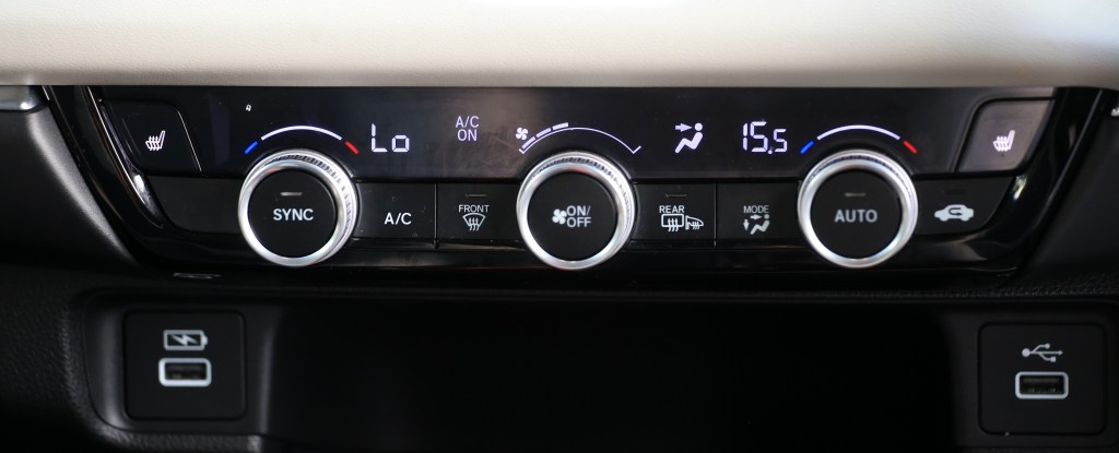 Honda HR-V climate controls