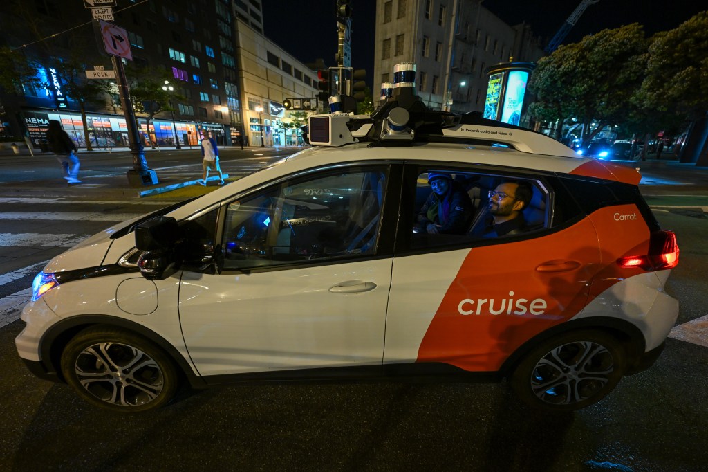 Cruise robotaxi with passengers onboard.