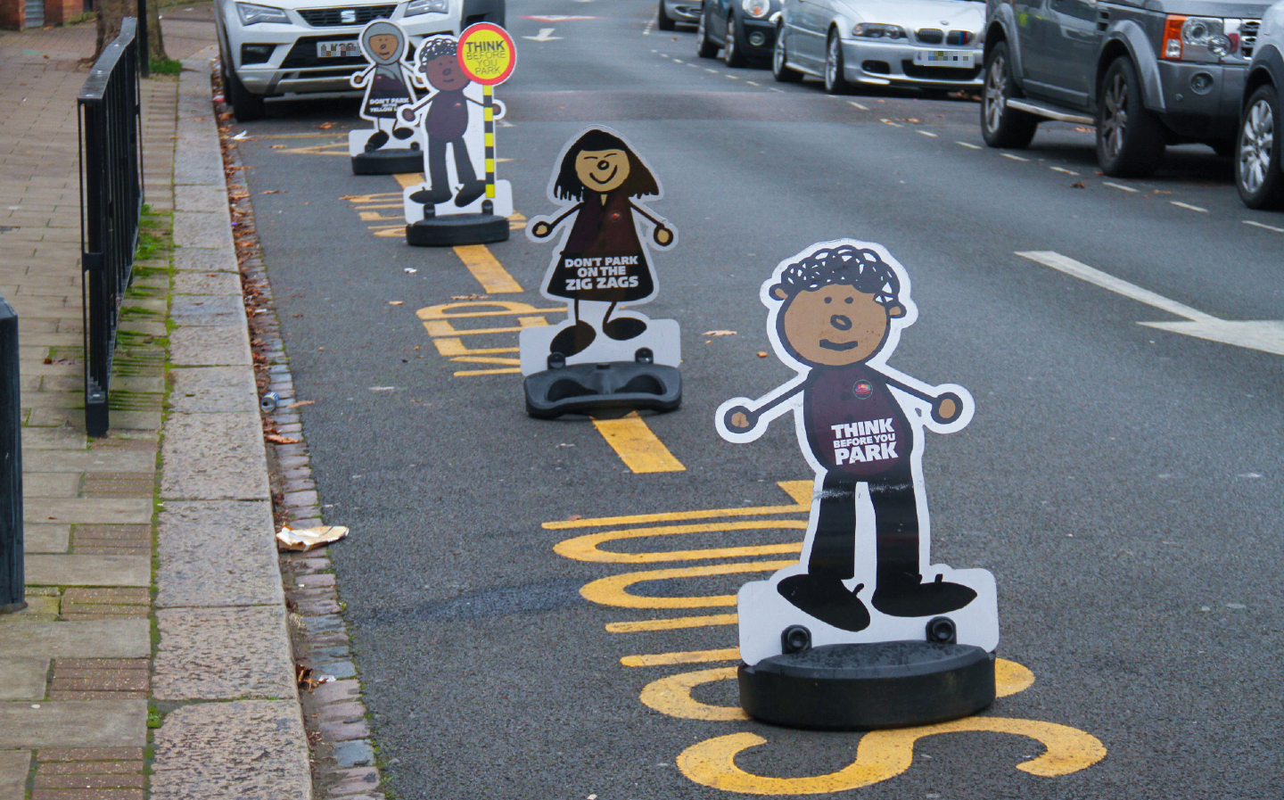 Half of primary school parents concerned over zig-zag parking