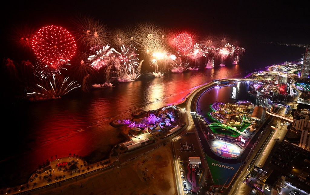 JEDDAH, SAUDI ARABIA - MARCH 09: Fireworks go off over the circuit at the end of the race during the F1 Grand Prix of Saudi Arabia at Jeddah Corniche Circuit on March 09, 2024 in Jeddah, Saudi Arabia. (Photo by Clive Mason/Getty Images)