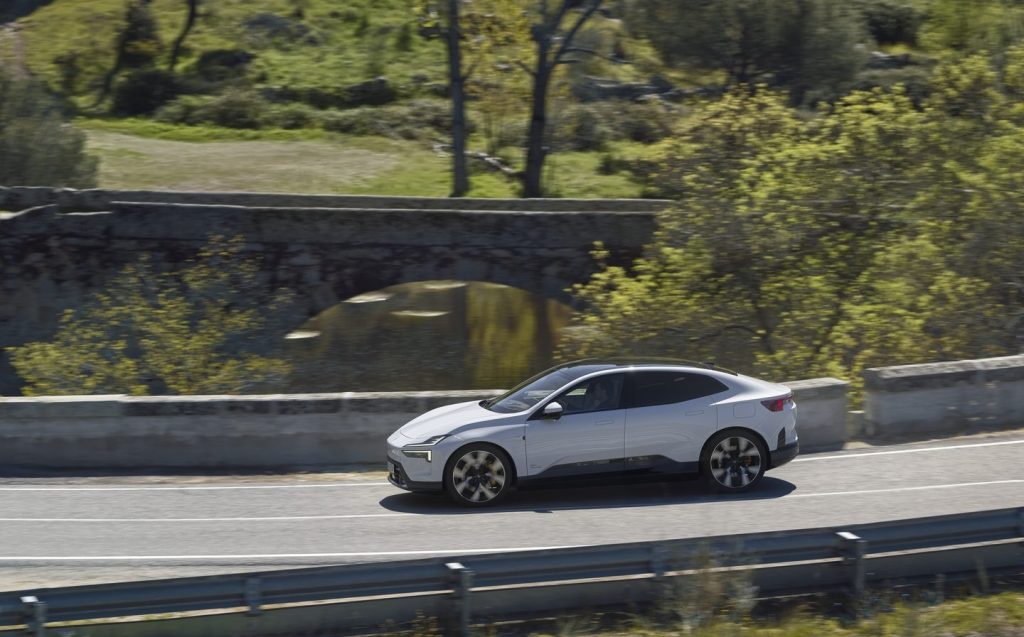 Polestar 4