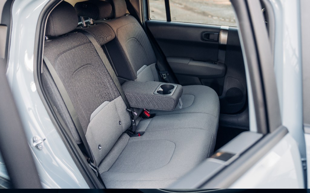 Kia EV3 Air interior rear seats with armrest down