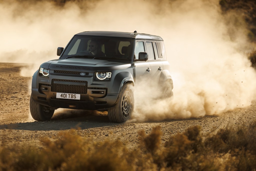 Land Rover Defender Octa on gravel