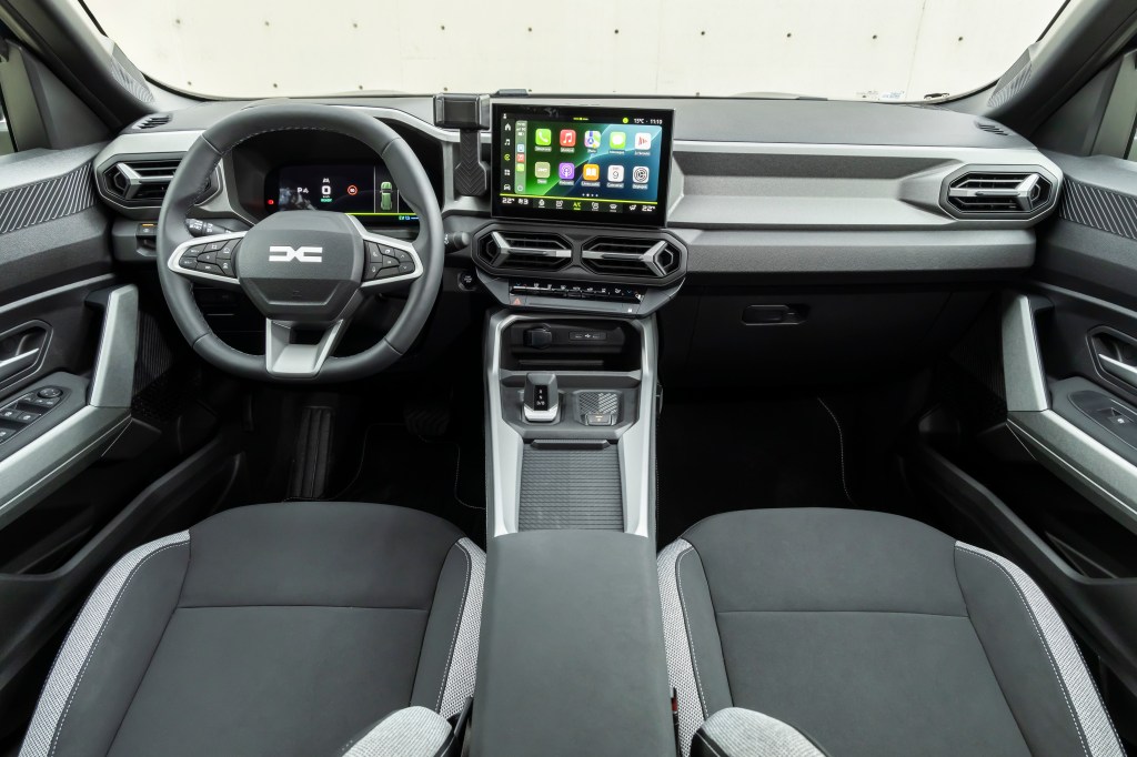 2025 Dacia Bigster dashboard
